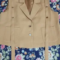 لباس وکفش مجلسی|لباس|شیروان (خراسان), |دیوار