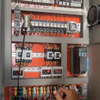 برق صنعتی برقکار صنعتی تابلو برق تعمیرات دستگاه