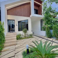 ویلا-نیم-پیلوت-مدرن-دلربا-مبلمان-برند-ایزدشهر