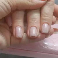 آفر ویژه پاییز خدمات ناخن|خدمات آرایشگری و زیبایی|بندر انزلی, متروپل|دیوار