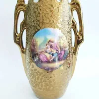 گلدان طلایی چروک جفتن بسیارشکیل وکمیاب