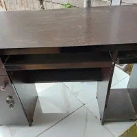 میزکامپیوتروصندلی درحدنوع به علت کمبودجامیفروشمش|میز تحریر و کامپیوتر|فومن, |دیوار