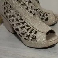 کفش|کیف، کفش، کمربند|سبزوار, شرق کال میانی|دیوار