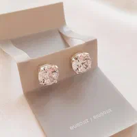 گوشواره نقره نگین زیرکنیا مدل سفید