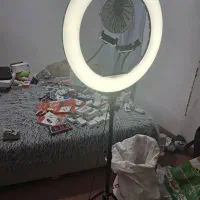 رینگ لایت با جعبه درحد نو