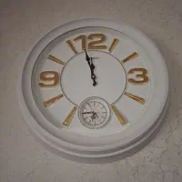 ساعت دیواری