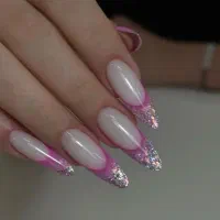 تخفیف کاشتهای ژورنالی ناخن