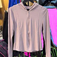 لباس ورزشی زنانه اورجینال|لباس|فولادشهر, C4|دیوار