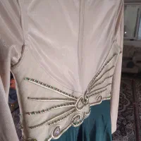 لباس مجلی و عقد|لباس|کوچصفهان, |دیوار