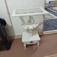 میز تلفن سالم