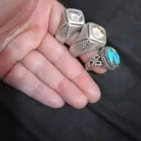 فروشی|جواهرات|هشتگرد, هشتگرد قدیم|دیوار