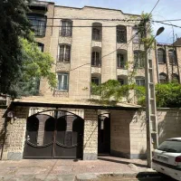 خانه ی شمالی ۸۰ متری طبقه ی دوم