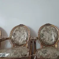 مبل نیمه سلطنتی