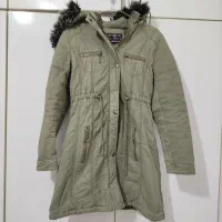 لباس زمستانی|لباس|زیویه, |دیوار