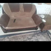 مبل ۷نفره راحتی سالم با ۱عدد میز جلو