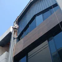 خدمات کار بدون داربست با طناب ابندی و نانوکاری