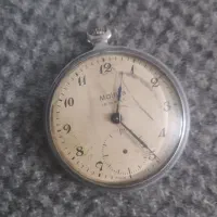 ساعت با چرخ دنده طلا