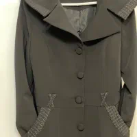 بارانی سایز ۴۰ درحدنو