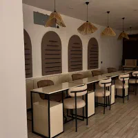 اجاره اتاق و میز ناخن در گلسار