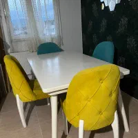 میز غذاخوری