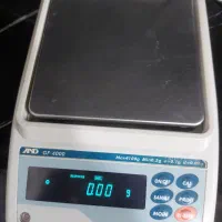 ترازوی and  g4000