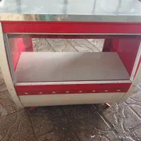 میز ویترین دار