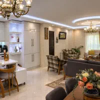 ۱۰۰ متر ۲ خواب / فول امکانات ، خوش قیمت/تاپ لوکیشن|فروش آپارتمان|بندر انزلی, معلم|دیوار