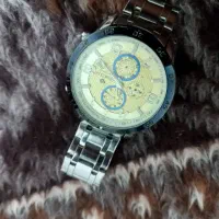 عروس هلندی وساعت