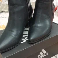 بوت|کیف، کفش، کمربند|گلبهار, شهر جدید گلبهار|دیوار