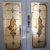 خدمات شیشه و پنجره UPVC تضمینی