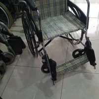 ویلچر و تخت بیمارستانی|پزشکی|کرج, اصفهانی‌ها|دیوار