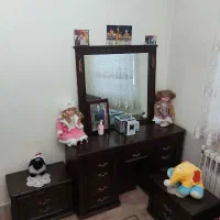 سرویس خواب به همراه دو پاتختی و دراور آینه دار