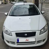 ماشین رانا سفید