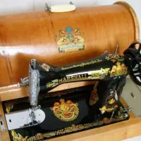 چرخ خیاطی قدیمی