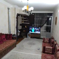 86 متری دو خوابه طبقه اول مناسب برای سرمایه گذاری