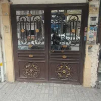 یک آپارتمان قطعه دوم وحید ۱۸بفروش میرسد