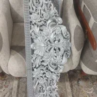 قاب بالای پرده، کتیبه،