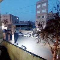 65متر طبقه۲ بحر خیابان اصلی میثم۳ رو به نما*دانیال