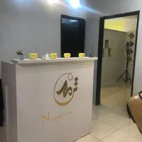 میزمنشی  و صندلی میکاپ ( در حد نو )
