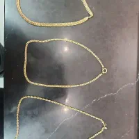 طلایی ۱۸ عیار