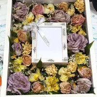 تابلو گل جاودان تابلو نوزاد تابلو یادبود رزینی