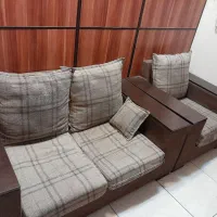 مبل اداری ۵ نفره همره با میز وسط