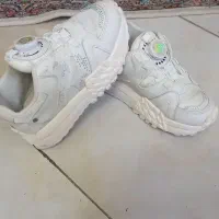 کتونی بچگانه سایز ۳۴