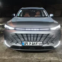 به دونفرهمکارنیمه ماهردرتعمیر برق خودروباحقوق بالا