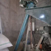 آسیاب و میکسر و بالابر کامل ۲تن|ماشین‌آلات صنعتی|اصفهان, احمدآباد|دیوار