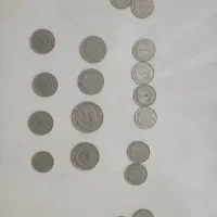 سکه شاهی جمهوری و دو اسکناس
