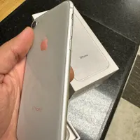 اپل iPhone 8 با حافظهٔ ۶۴ گیگابایت|موبایل|تهران, بهجت‌آباد|دیوار