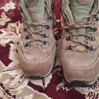 کفش استوک مندل در حد ضد آب