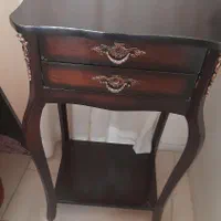 میز تلفن ساده وتمیز