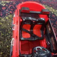 ماشین شارژی بزرگ سالم